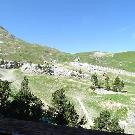 Arette: 4 Pers. Au Pied Des Pistes Avec Balcon, Parking, Ascenseur - Fr-1-602-100 * Арет